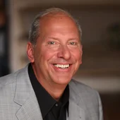 Head shot of Bruce Helmer